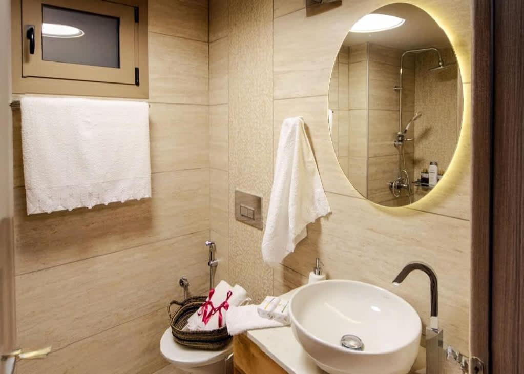Casa Di Cleopatra - Heraklion Luxurious Getaway מראה חיצוני תמונה